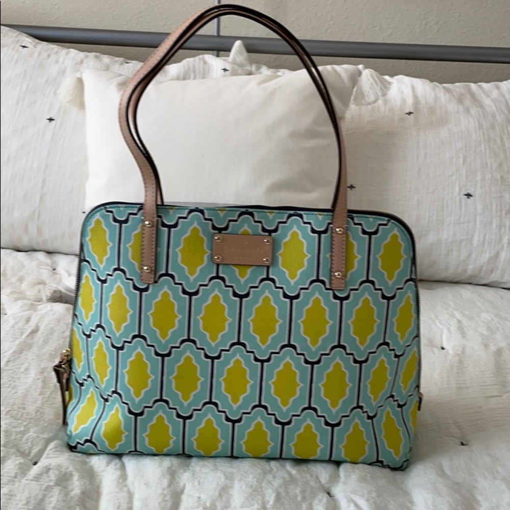 Kate Spade printed purse - Picture 3 of 8